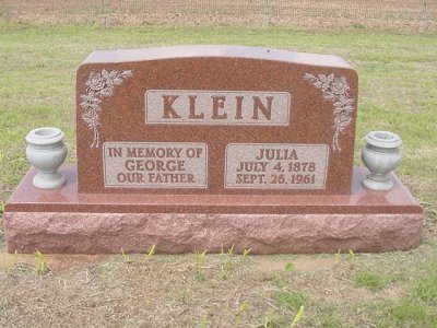 kleingeorgejulia.jpg