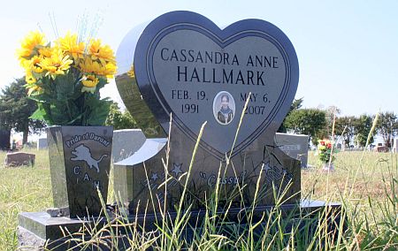 Cassandra Anne Hallmark gravestone