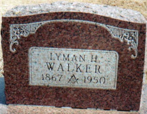 walker2.jpg (47901 bytes)