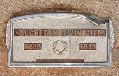 doughterytwins1987.jpg