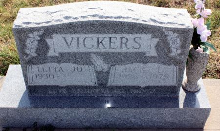 Jack Leslie Vickers gravesstone