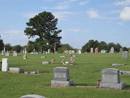 Maysville cemetery area view