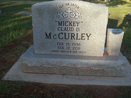 Claud Donald "Mickey" McCurley's gravestone