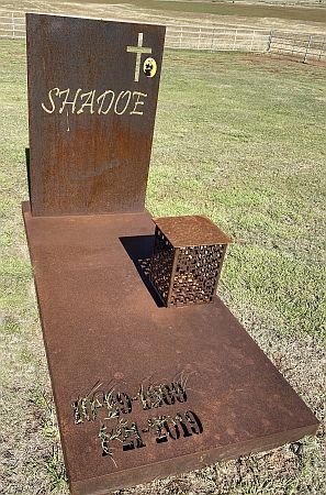 gravestone