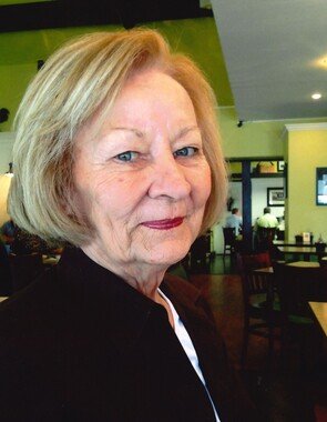 Marilyn Darlene (Reid) Austbo