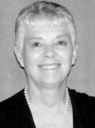 Victoria Suzanne "Vicki" (DeWitt) Coulter