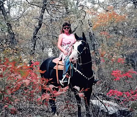 Julie Kidwell riding a horse