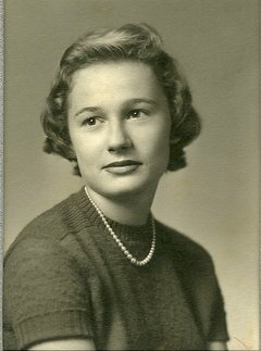 Lynn (Elyea) Margagliano