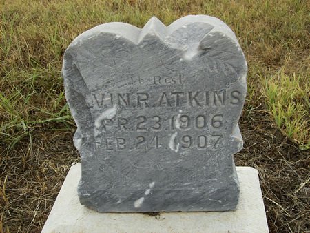 headstone photo