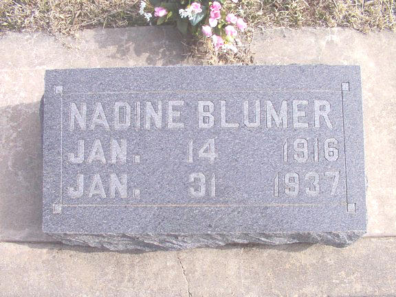 Nadine Blumer